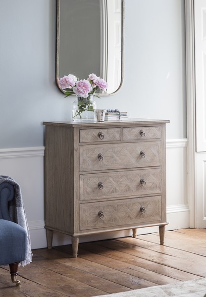 Five Drawer Colonial Chest 